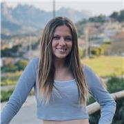 Profesora con conocimientos de cualquier materia con ganas de enseñar y ayudar